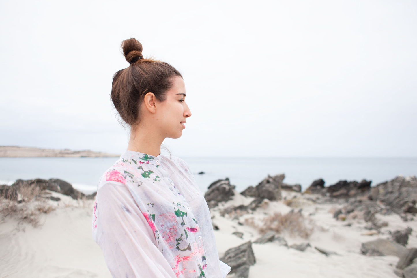Pink flowers cotton shirt